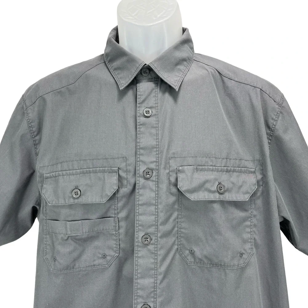 The North Face | Men Large‎ | Gray Utility Short Sleeve Button Up Shirt